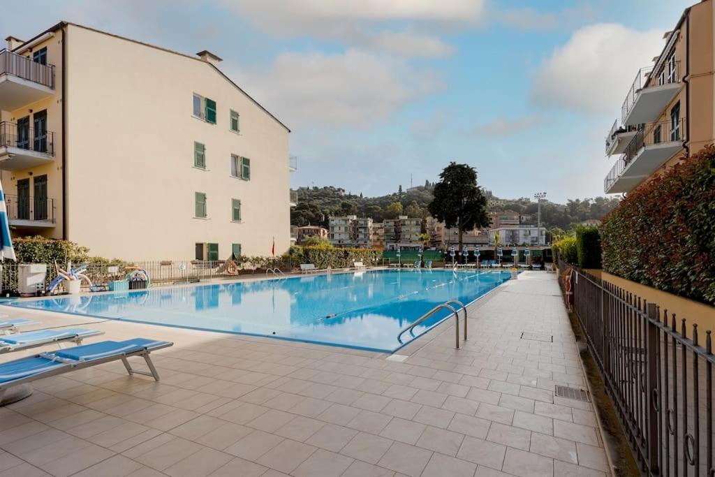 Fronte Mare-Piscina- Pista Ciclabile Apartment Imperia Exterior photo